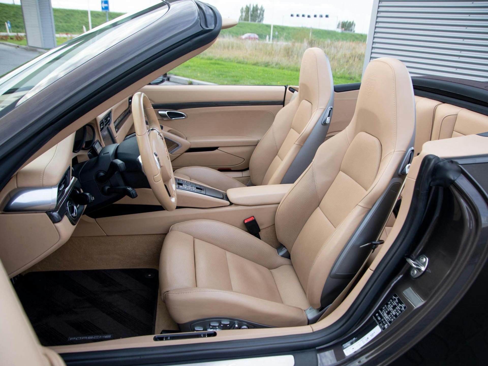 Porsche 911 Cabrio 3.8 Carrera 4 GTS | Bose | Sport Chrono | Carbon interieur pakket |